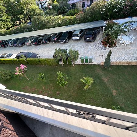 Residence Leora Ulcinj Exteriör bild