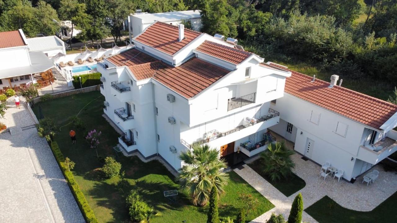 Residence Leora Ulcinj Exteriör bild